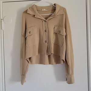 Junior's Tan Button Up Crop Top Small